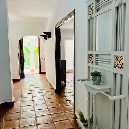 Будинок відпочинку Aljaral, Espectacular,piscina,chimenea, Climatizacion, Wifi Кордова