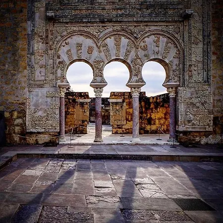 Aljaral, Espectacular,piscina,chimenea, Climatizacion, Wifi *