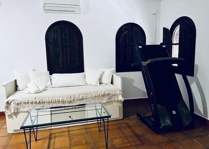 Aljaral, Espectacular,piscina,chimenea, Climatizacion, Wifi Córdoba