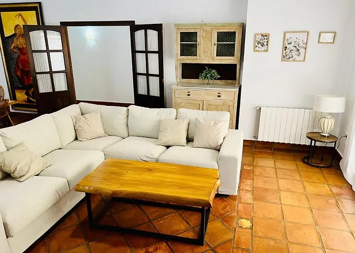 Aljaral, Espectacular,piscina,chimenea, Climatizacion, Wifi Córdoba