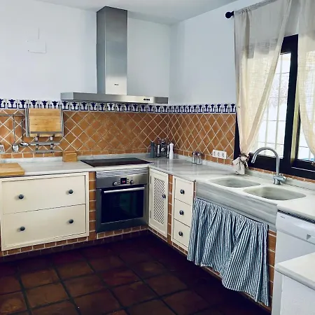 Aljaral, Espectacular,piscina,chimenea, Climatizacion, Wifi * Кордова