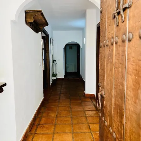 Aljaral, Espectacular,piscina,chimenea, Climatizacion, Wifi