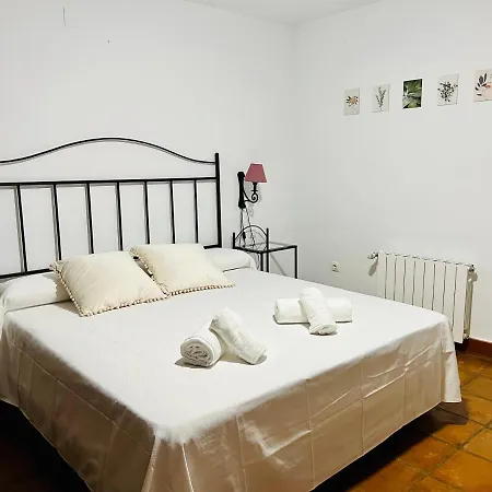 Aljaral, Espectacular,piscina,chimenea, Climatizacion, Wifi Holiday home Cordoba