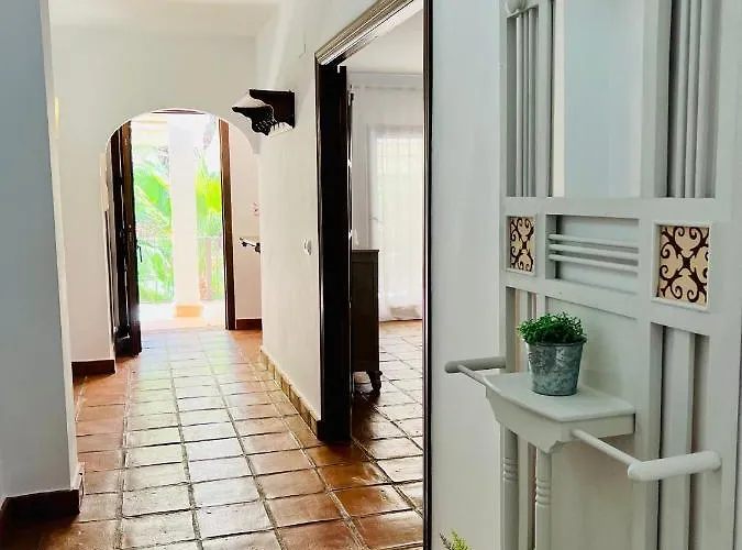 בית נופש Aljaral, Espectacular,piscina,chimenea, Climatizacion, Wifi קורדובה