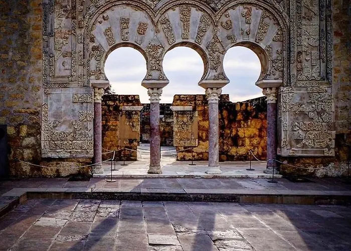 Aljaral, Espectacular,piscina,chimenea, Climatizacion, Wifi *