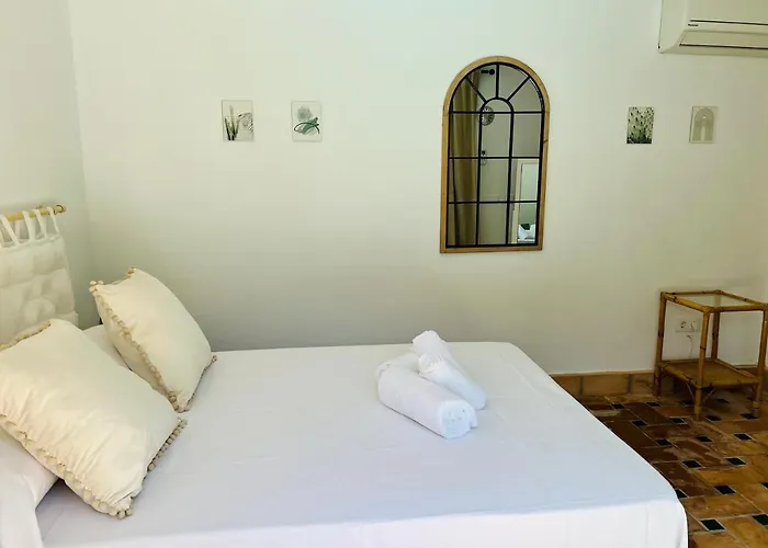 Aljaral, Espectacular,piscina,chimenea, Climatizacion, Wifi Дом отдыха Кордова