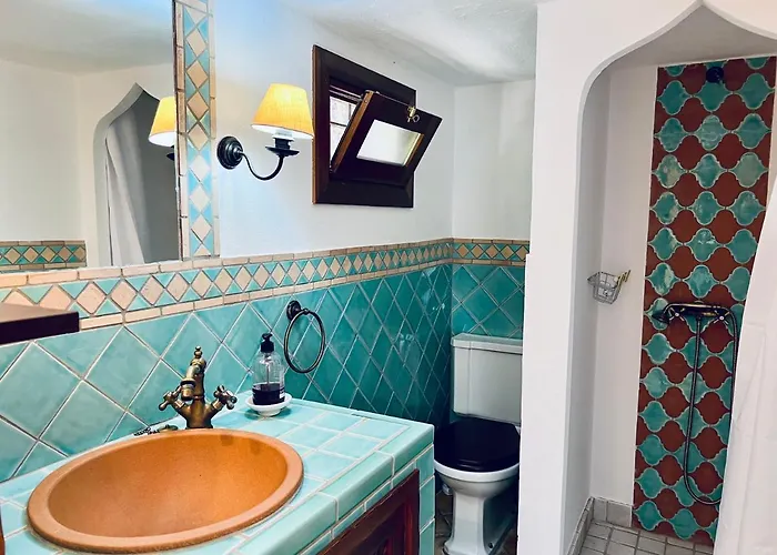 בית נופש Aljaral, Espectacular,piscina,chimenea, Climatizacion, Wifi