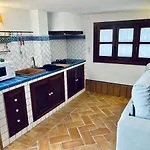 Aljaral, Espectacular,piscina,chimenea, Climatizacion, Wifi