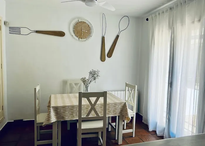 Aljaral, Espectacular,piscina,chimenea, Climatización, Wifi *