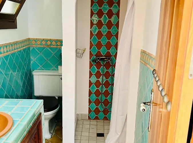 Aljaral, Espectacular,piscina,chimenea, Climatización, Wifi *