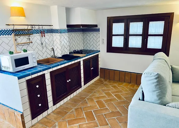 Aljaral, Espectacular,piscina,chimenea, Climatización, Wifi